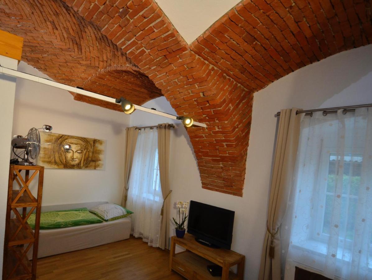 Haus Ferdinand Appartement Fernitz Buitenkant foto